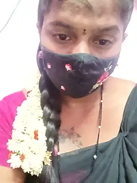 CuteDevilAnu webcam
