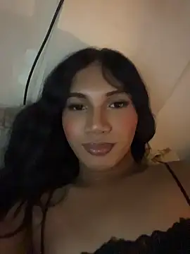 slutty_aki webcam