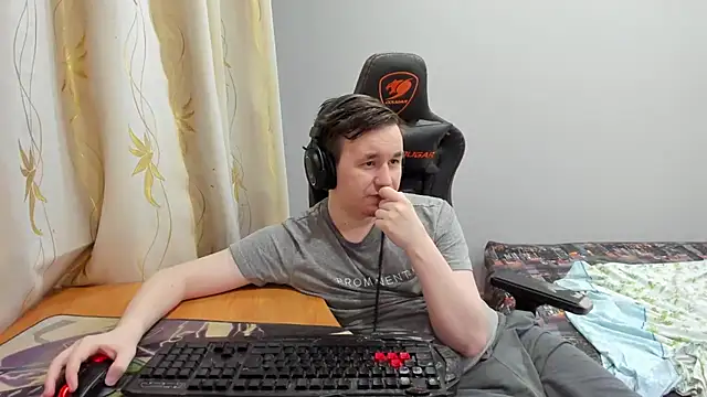 iliaskrislove webcam