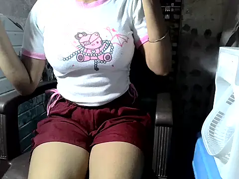 Lovely_Pandey webcam