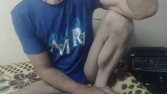yvesstorm1 webcam