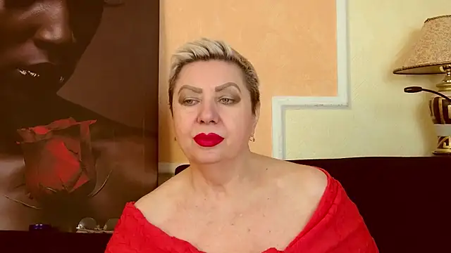 LadyPosh webcam