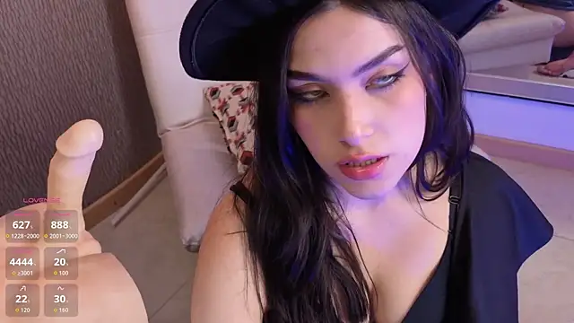 Alegna_Moon_