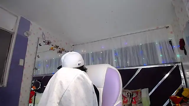 Santy_bigcock_01