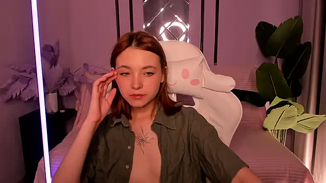 New_Web_Girl