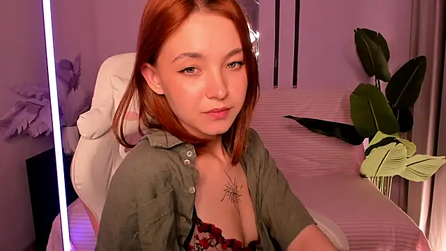 New_Web_Girl webcam