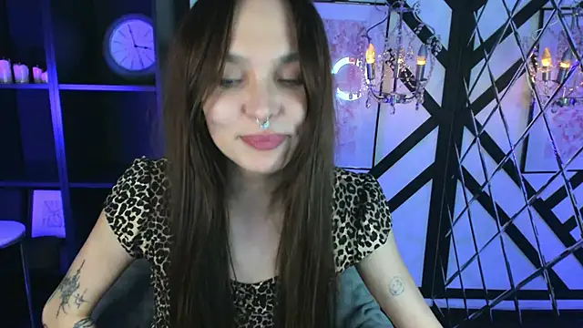 ChloeSunny webcam