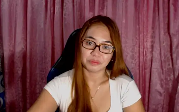 onlymaes_19 webcam