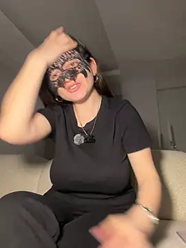 KnellForQueen live sex cam