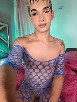 Cherry_zayden_ webcam