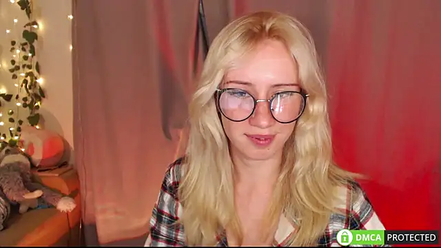 MiaKayden webcam