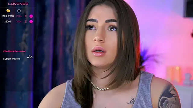 AishaSins webcam