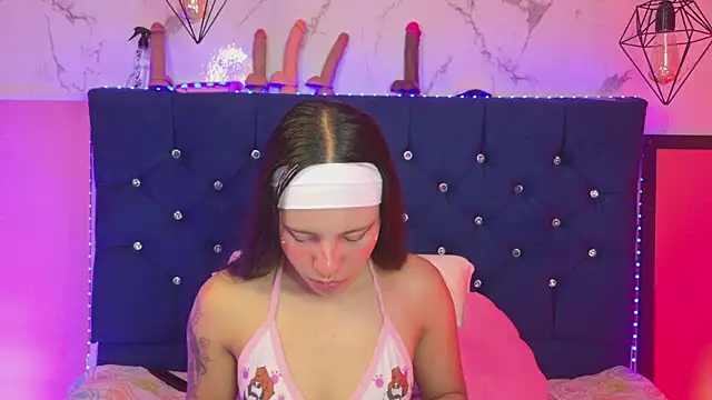 Dakotaa_Johnson webcam