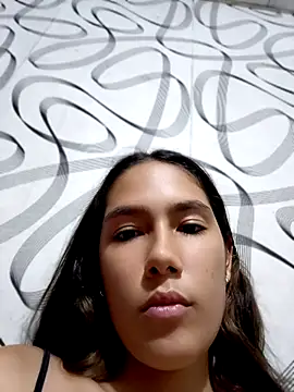 Amber_Miiller2 webcam