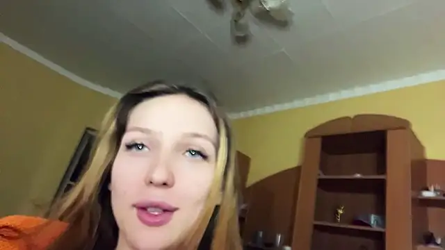 xXMelanieseXx webcam