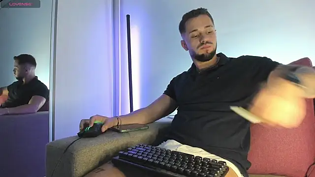 nicholasX1
