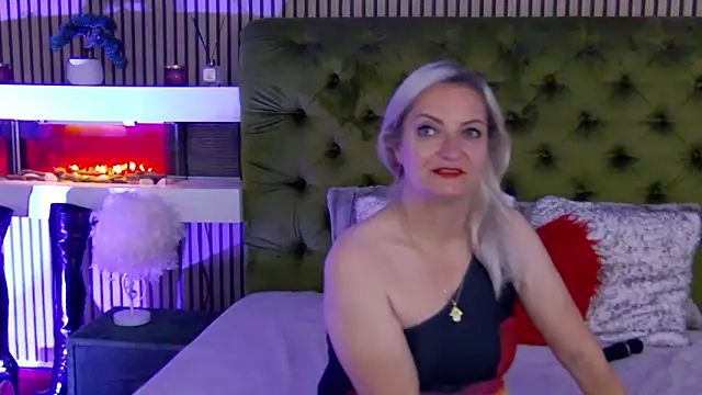 LadyTouch webcam