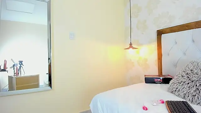 IRISCLARK1 webcam
