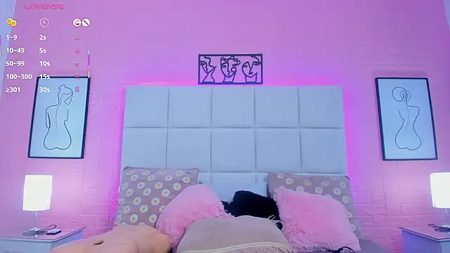 charlotte_kisss webcam