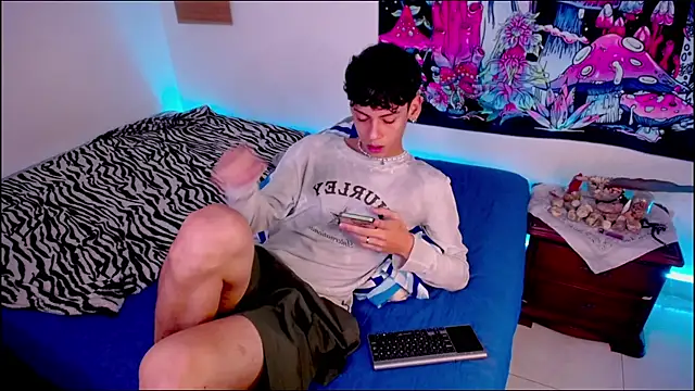 Thedoll_ethan7 webcam