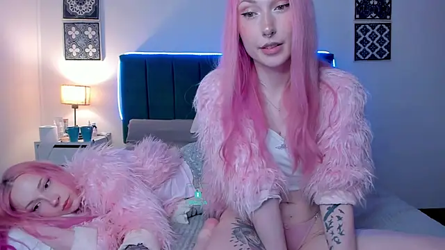 AlexRoseLiRed webcam