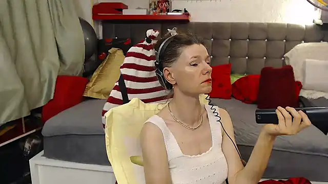 kellyterapy webcam