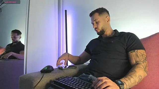 nicholasX1