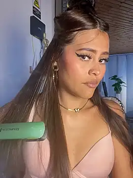 Cloe_pink1