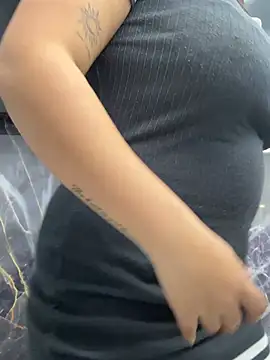 Miss_Bella_Flame webcam