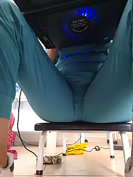 Dr_Edna_naughty webcam