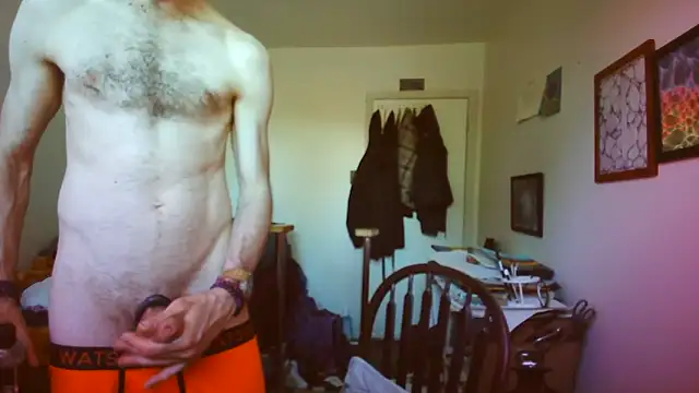 JohnnyMoves webcam