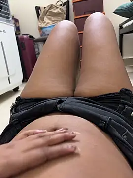 cute_girl_99 webcam