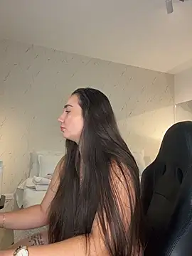 ava_blue webcam
