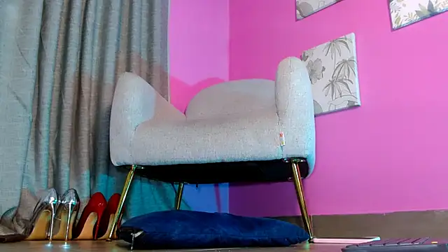 emily_ox0 webcam