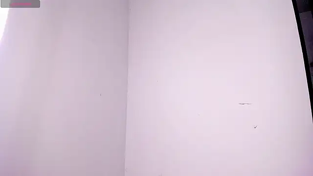 Anniewine_ webcam