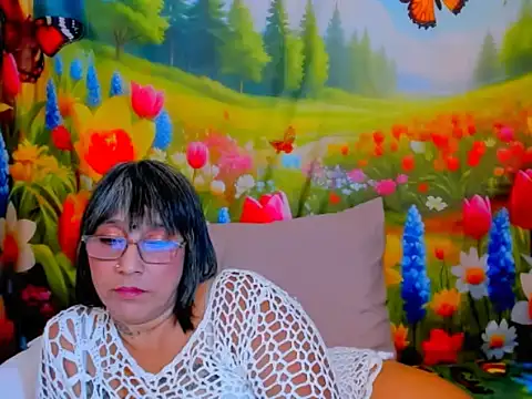 indianroxy webcam