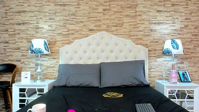 SofiiaJhonson webcam