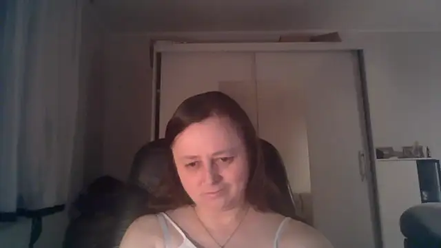 TaylorLovely webcam