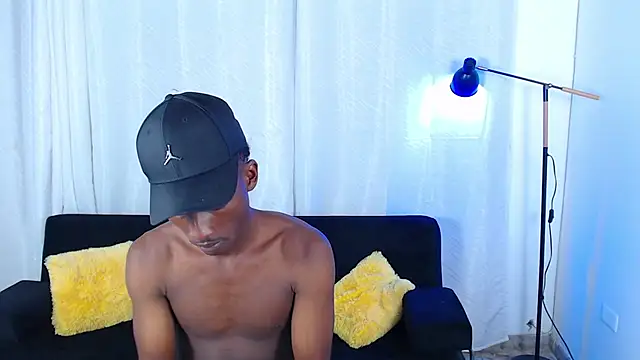 alexaandro18 webcam