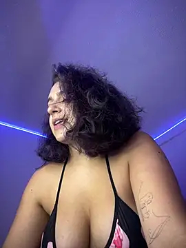 Aliciia777 webcam