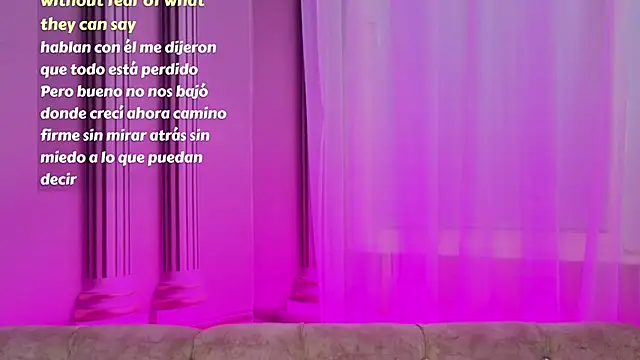 Carohorny4u