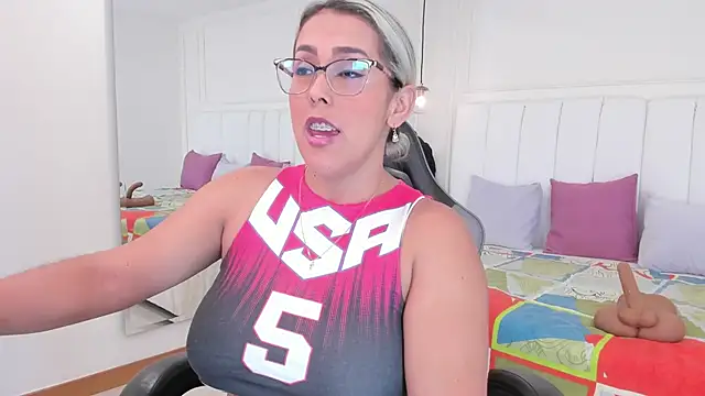 dolly_walker webcam