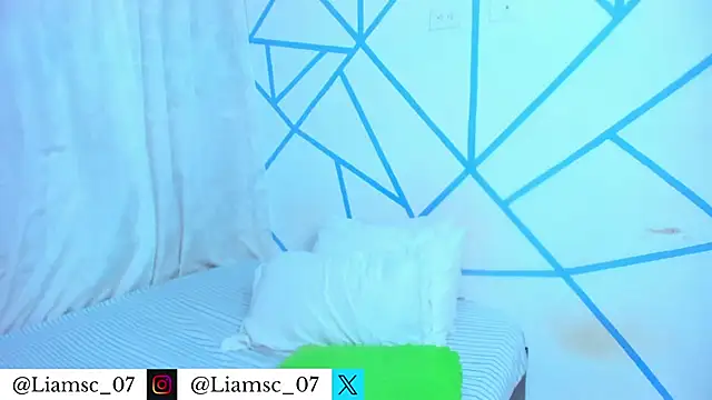 liam_scott77 webcam