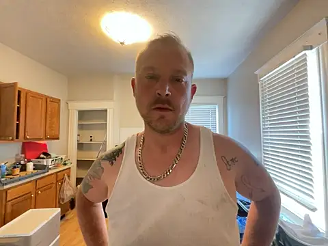 Mcpussypounder211 webcam