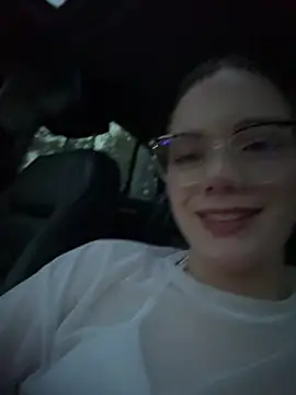 NicoleCut