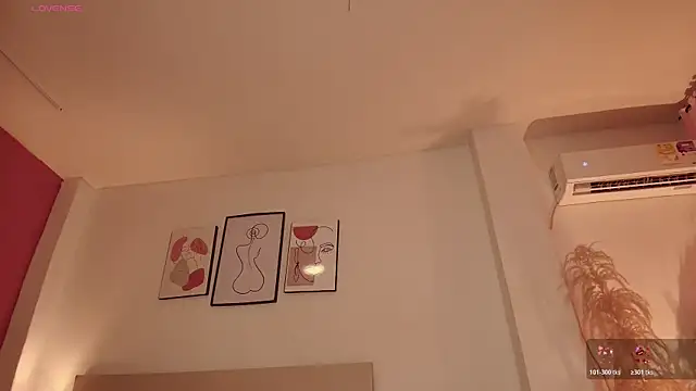 Meganlux1 webcam