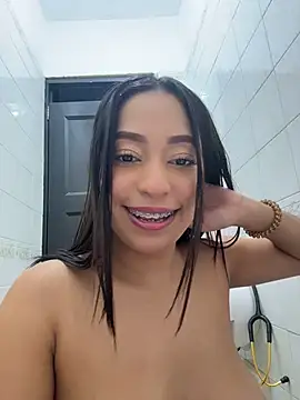 MiaCamille_ webcam