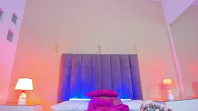 scarlet_pielcanela webcam