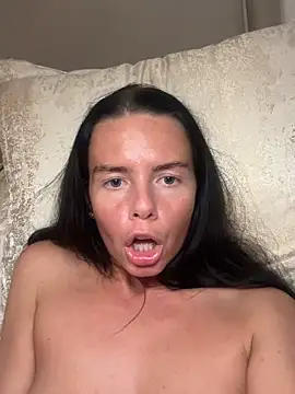 Cleoluxex webcam