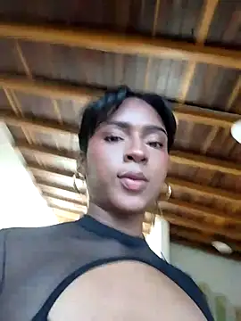 sophi_laraa webcam